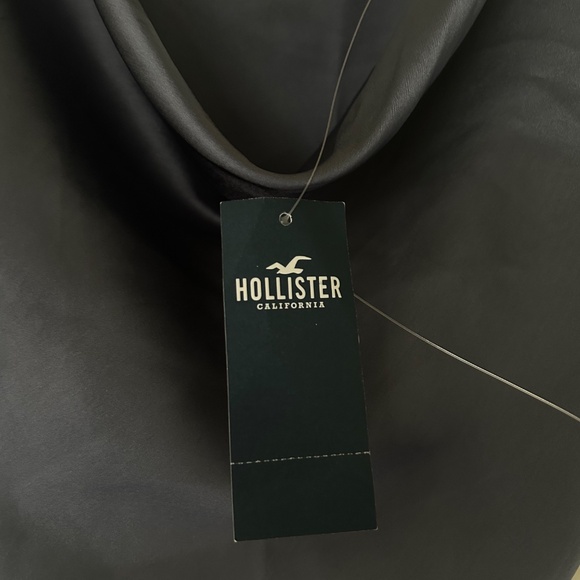 Brand New Hollister Top - Picture 2 of 3